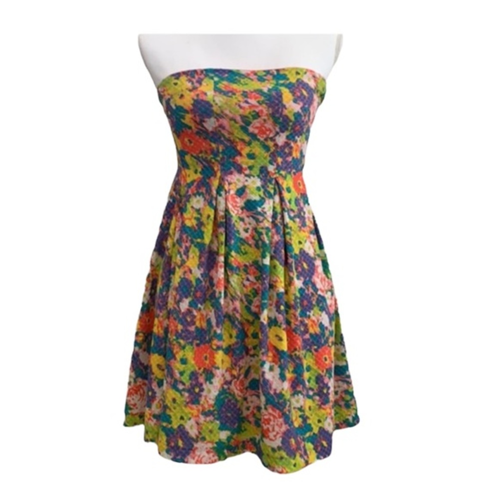 URBAN OUTFITTERS FLOAL STRAPLESS DRESS